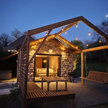Out & Lodge Les Spirous Les Geronsarts Bagian luar foto