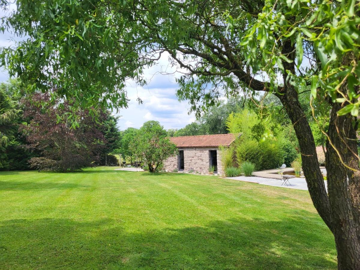 Out & Lodge Les Spirous Les Geronsarts Bagian luar foto